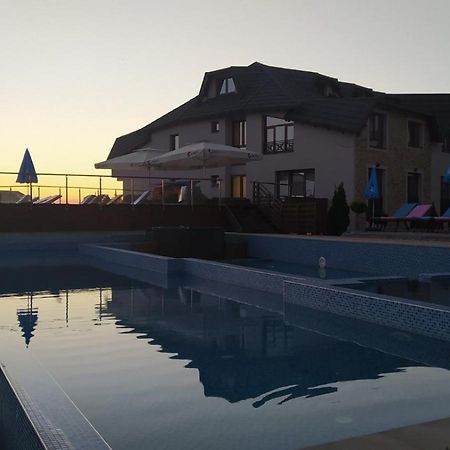 Apartman Milmari Idila كوباونيك المظهر الخارجي الصورة